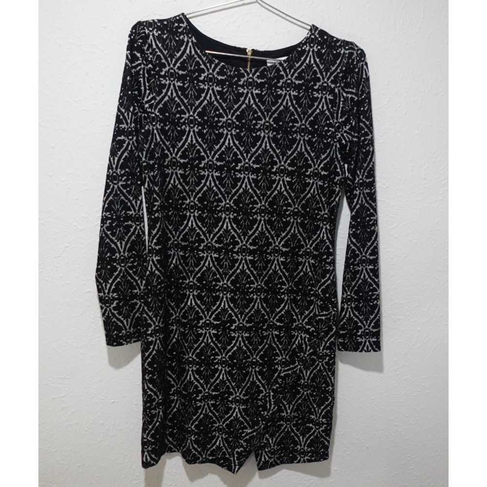 Kensie Womens size S Dress Black White Knit Long Sleeve